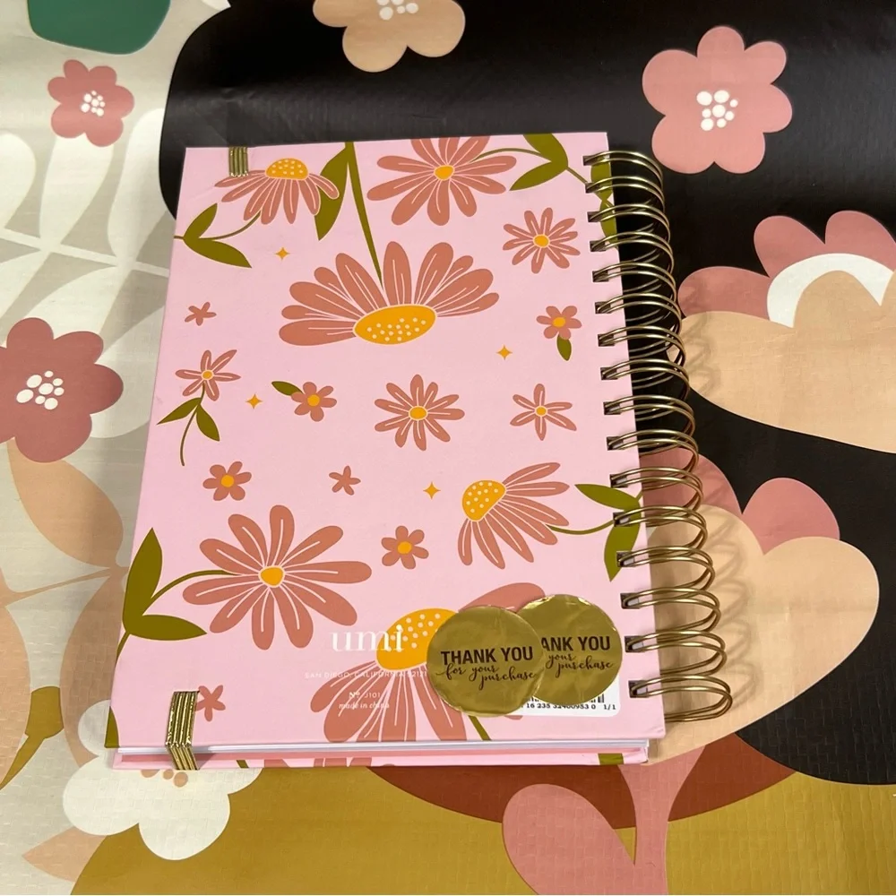 Daisy Flower Child Lined Spiral Hardcover Journal Floral Hippie 70’s Notebook